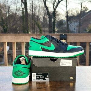Nike Air Jordan 1 Low Lucky Green 553558-065 Size 10